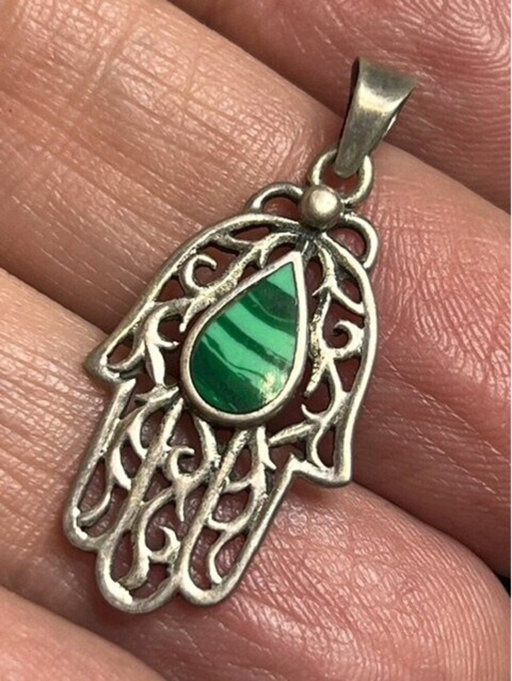 B7027 Sterling Silver Hamsa Hand Pendant Malachite Gemstone Filigree 1.25"